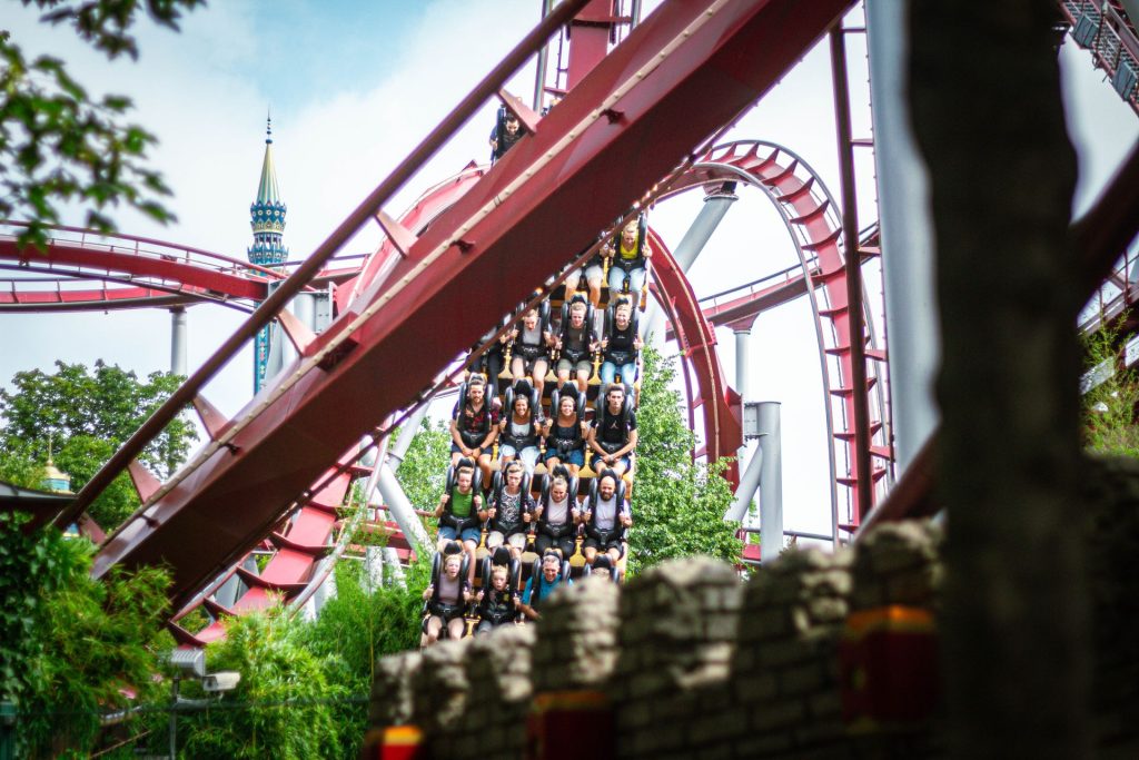 Europa-Park : comment planifier une journée parfaite entre attractions et spectacles ?